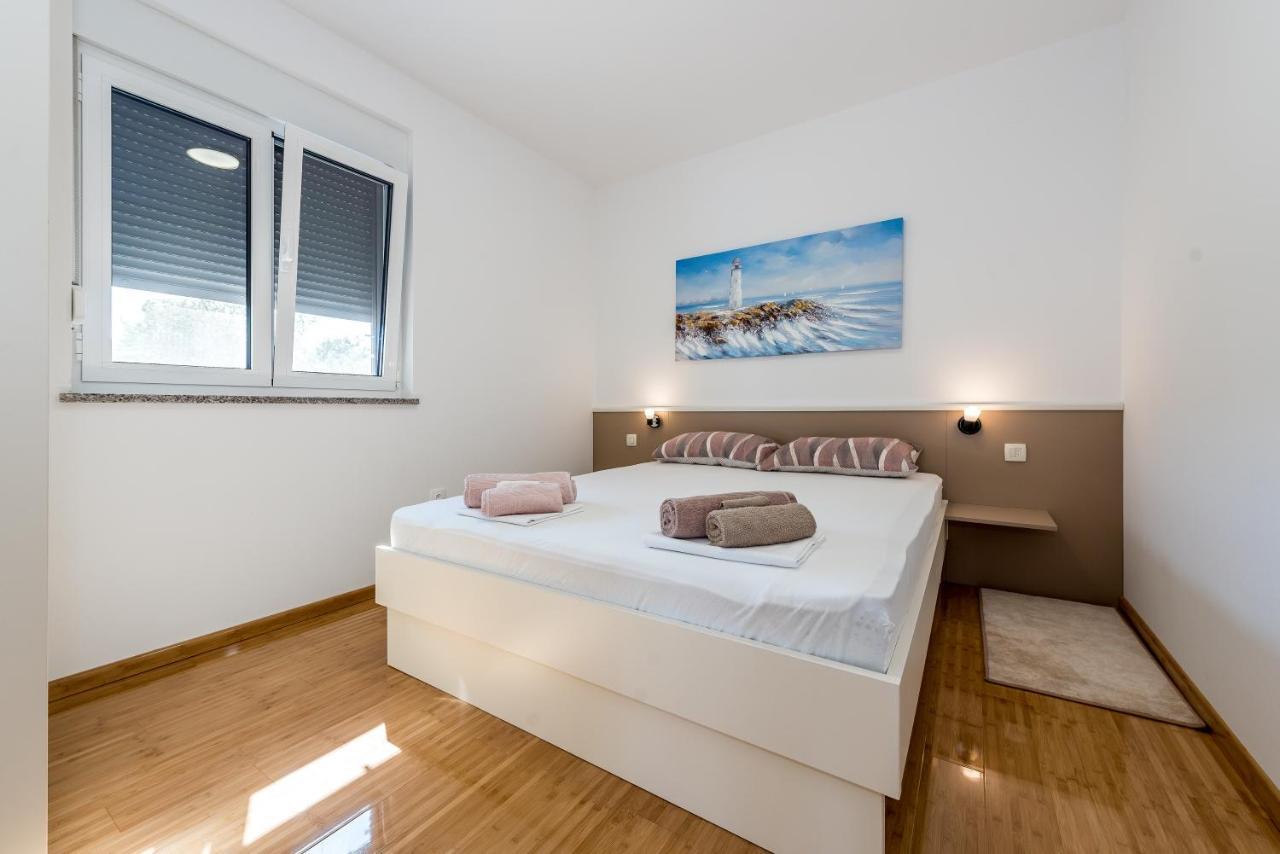 Villa Jadrija Beach Šibenik Exterior foto
